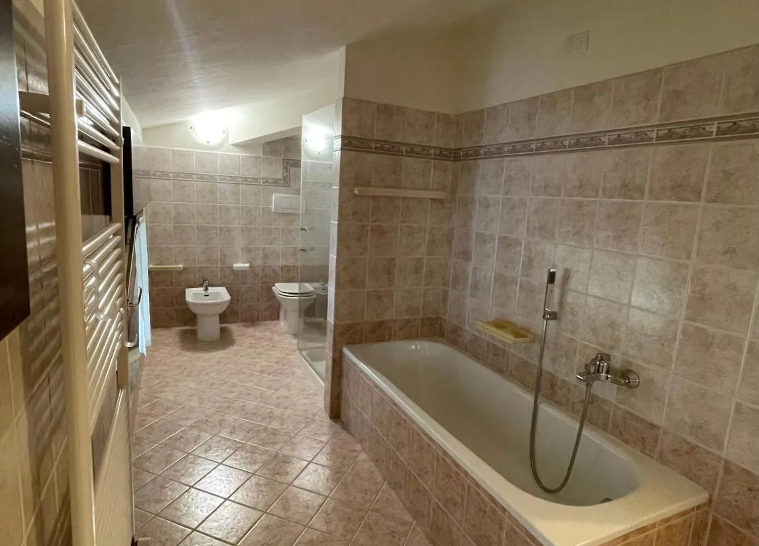 Casa Luigi - Appartamenti A Peschiera Del Garda 0*,